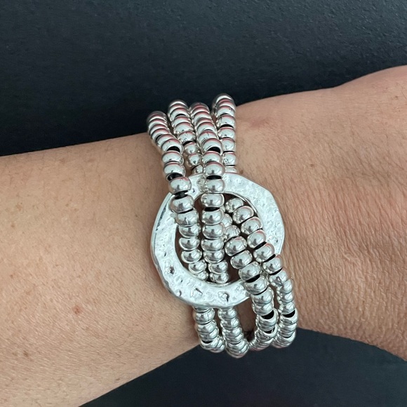 THE ORBIT • Boho bracelet • Silver plated beads and real leather - Picture 8 of 12